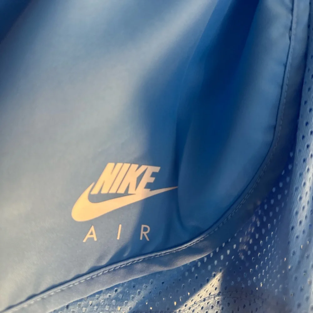 SET OF 4 Nike.Please look pictures//video for better description!!❣️😉 - Picture 5 of 12